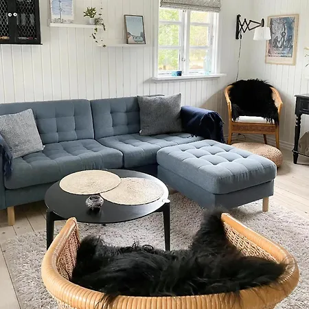 Cozy Summer House Close To Bisnap