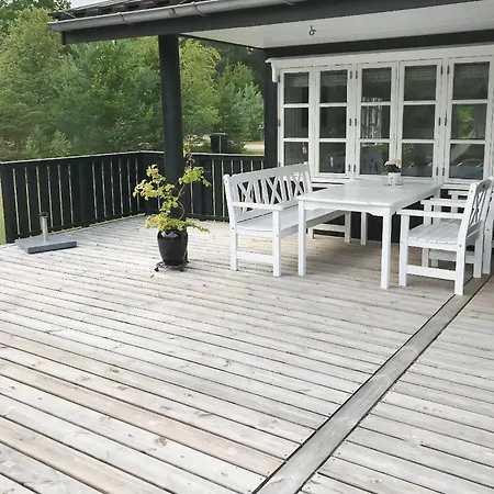 Hébergement de vacances Cozy Summer House Close To Bisnap